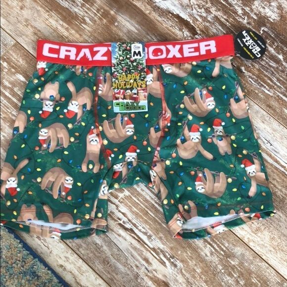 NWT Mens Medium Crazy Boxers Christmas Sloth & Red - Picture 1 of 4